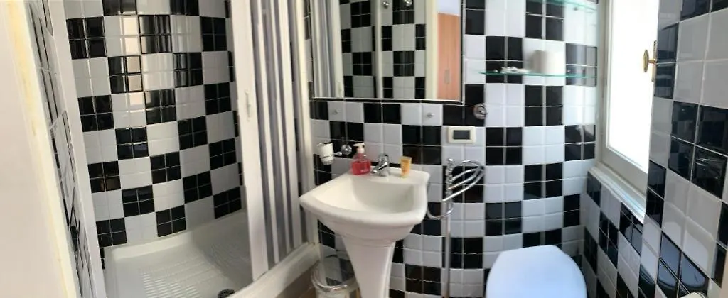 Guest house Gold Genova Carbonara Hotel
